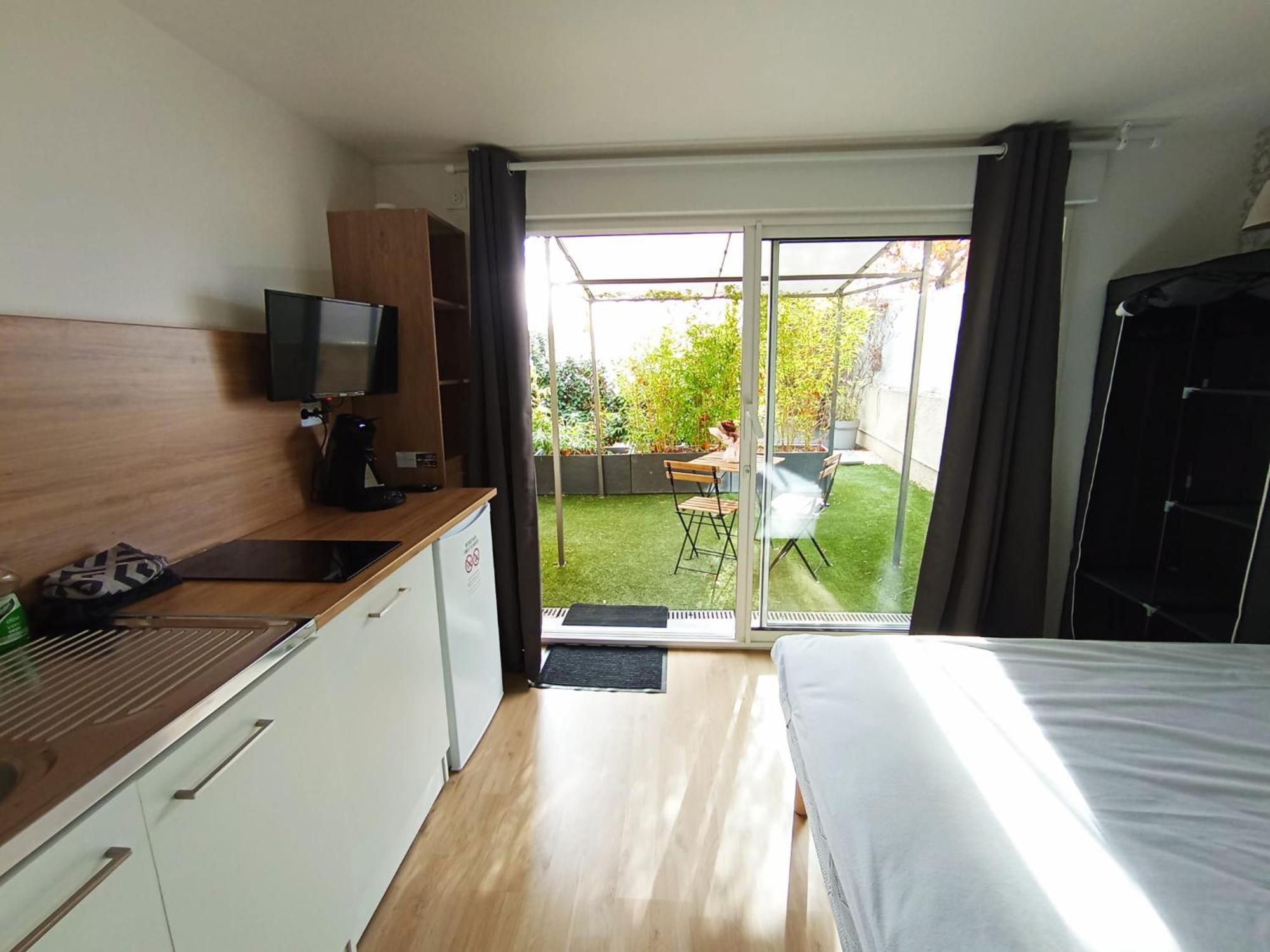 Appart'Hotel Le Clos Lassagne A Brignais - Lyon Sud Extérieur photo